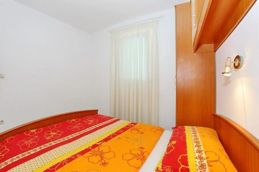 Apartment In Vir With Balcony, Air Conditioning, Wi-Fi 0*,  Croatia